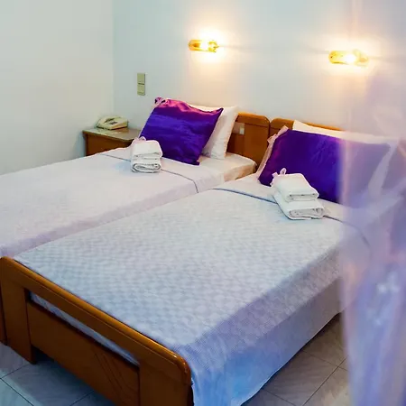 Hotel Celebrity 2*