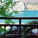 Celebrity Hotel 2* Argostoli (Kefalonia)
