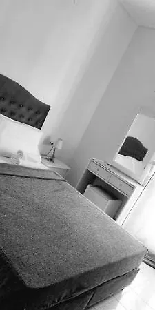 Celebrity Hotel