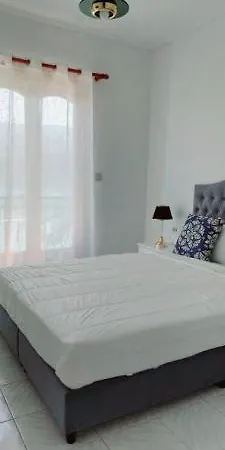 Hotel Celebrity 2*