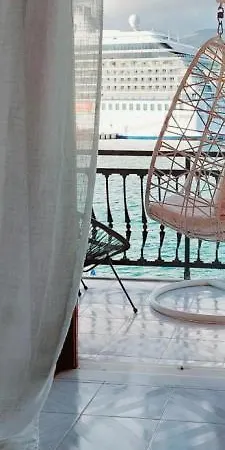 Celebrity 호텔 아르고스톨리온