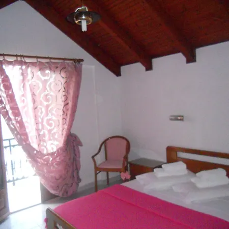 Celebrity 아르고스톨리온