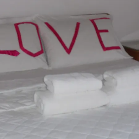 Celebrity 2* 아르고스톨리온